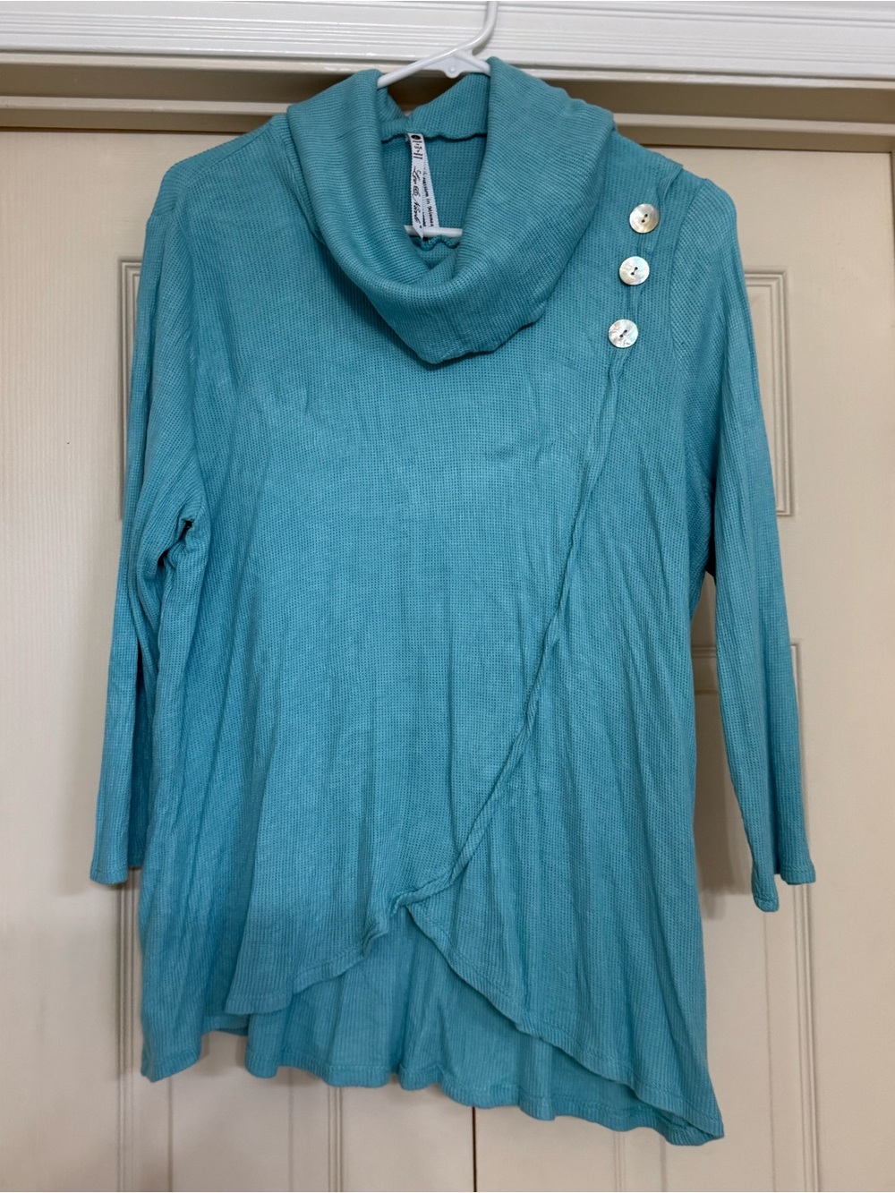 Leo & Nicole Aqua Knit Cowl Neck Tunic